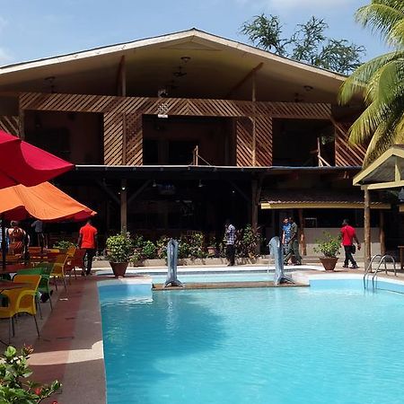 Sir Max Hotel Kumasi Exteriör bild