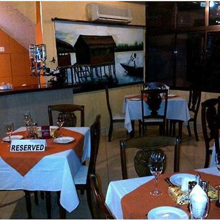 Sir Max Hotel Kumasi Exteriör bild