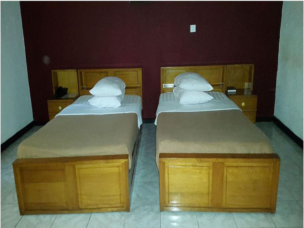 Sir Max Hotel Kumasi Rum bild