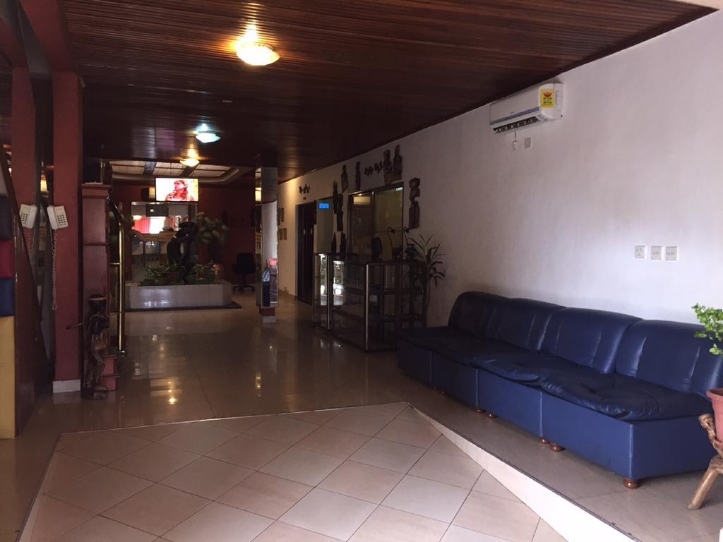 Sir Max Hotel Kumasi Exteriör bild